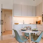 Casiola - Modern In A New Near The Sea Apartment Ostend