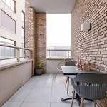 Casiola - Modern In A New Near The Sea Apartment *