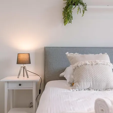 Huswell - Modern In A New Near The Sea Остенде