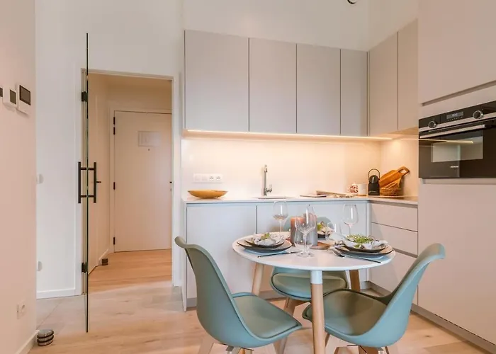 Apartment Huswell - Modern In A New Near The Sea